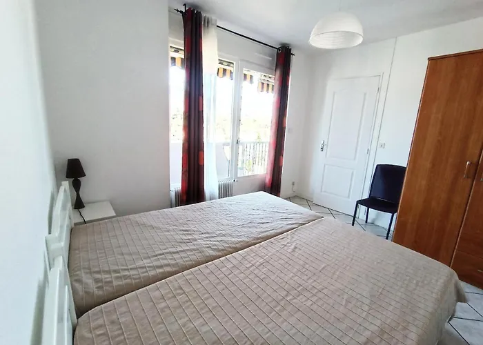 Montcalm C - Bel Avec Piscine Et Tennis ! Mae-6624